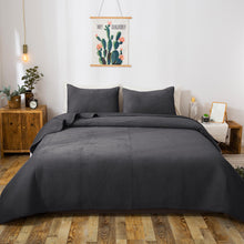 Load image into Gallery viewer, Kasentex Ultra Soft Plush Poly-Velvet Quilt Set, Queen, King, Room Decor, Graduation Gifts, Fathers Day Gift