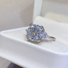 Load image into Gallery viewer, 5 Carat Moissanite 925 Sterling Silver Ring