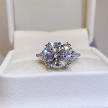 Load image into Gallery viewer, 5 Carat Moissanite 925 Sterling Silver Ring