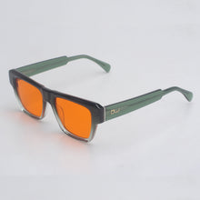 Load image into Gallery viewer, Emerald Ozdust Sleep Glasses - DreamWalkerz Crystal Collection