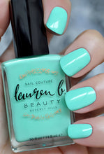Load image into Gallery viewer, DIY at Home Manicure Essentials Kit