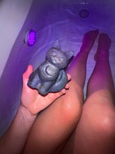 Load image into Gallery viewer, LUNAR KITTY