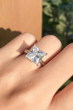 Load image into Gallery viewer, 5 Carat Moissanite Solitaire Ring