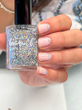 Load image into Gallery viewer, 33 Carats - 7 FREE + VEGAN NAIL POLISH